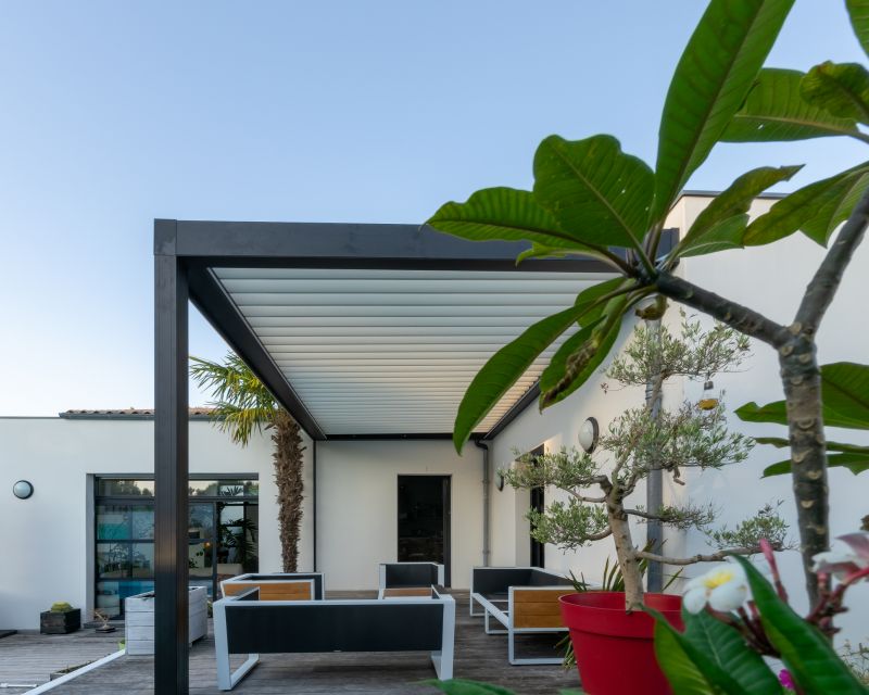 Aluminum Awning Installation